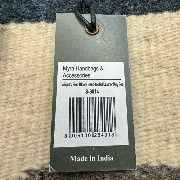 Myra Bag “Twlight’s First Bloom”  Tooled Leather  Key Chain  S-9814 NWT - Picture 12 of 12